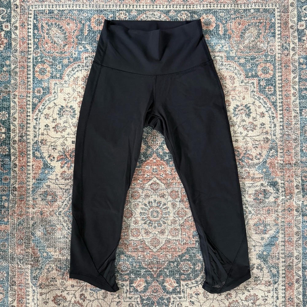 Lululemon Mesh Capris